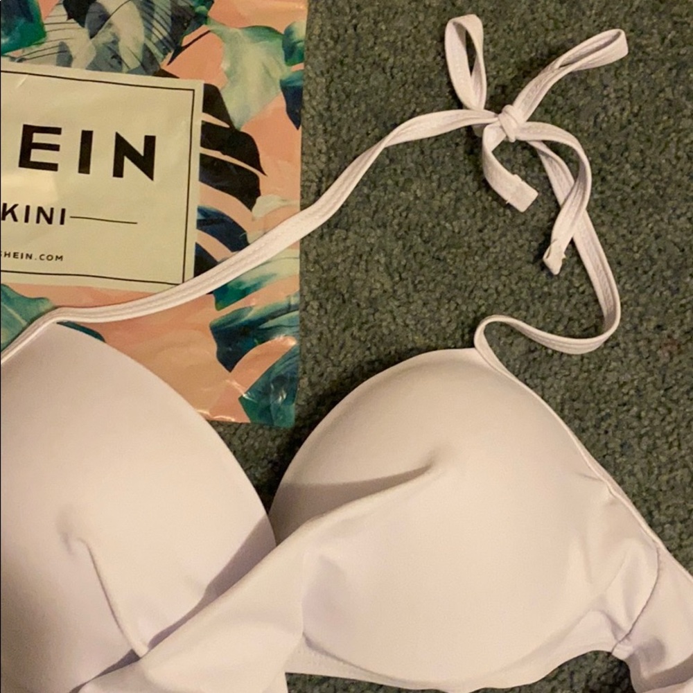 SHEIN Bikini Set - Picture 3 of 7